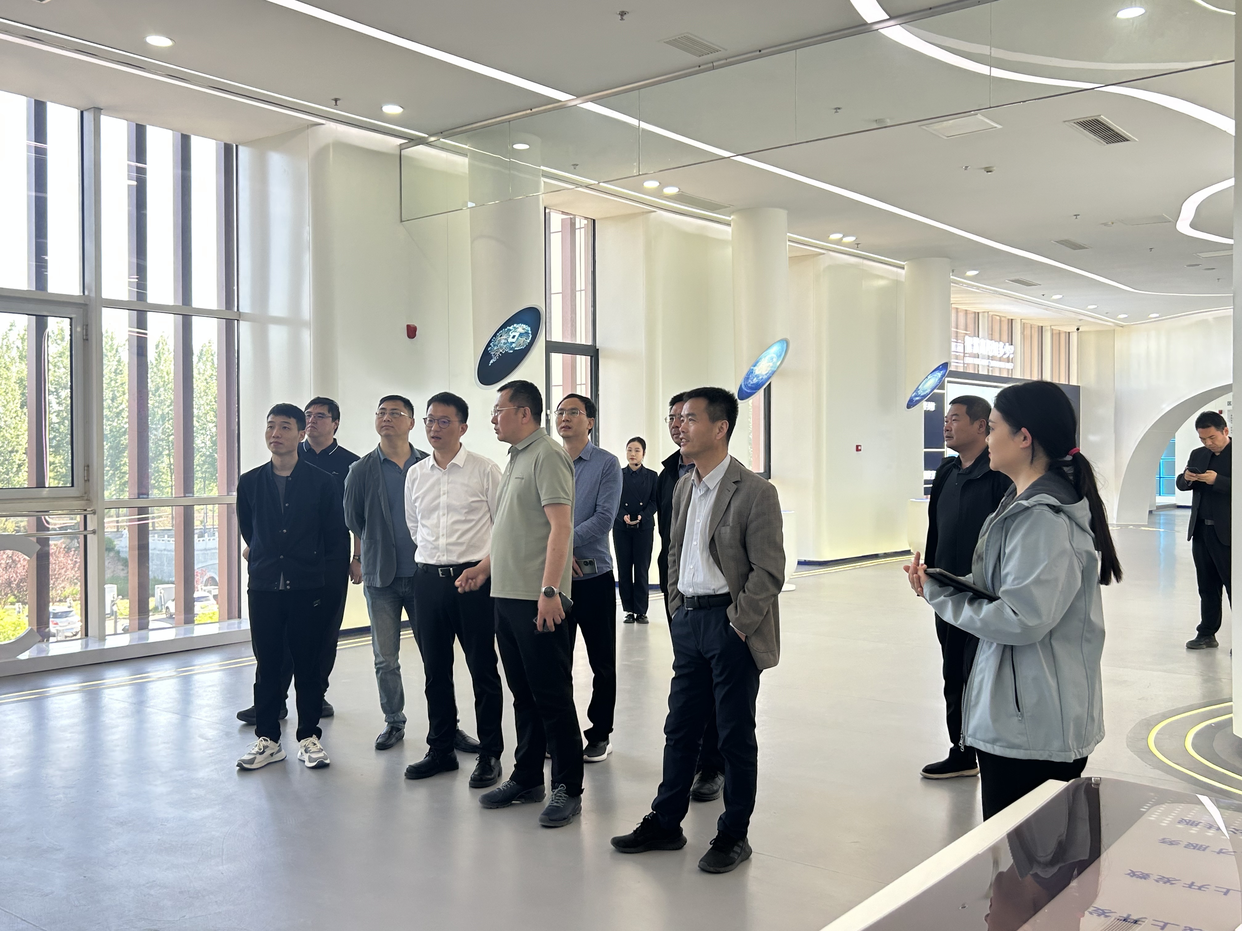 奥拓美盛集团参观巾巾乐道